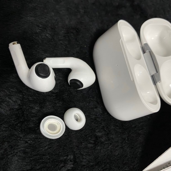 🌹🌹The all-new fifth generation Apple earphones💎💎 - Picture 3 of 6